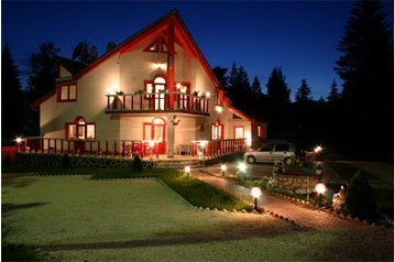 Rumunija Penzión Izvorul Mureşului, Eksterjeras